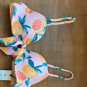 A swimsuit top piece